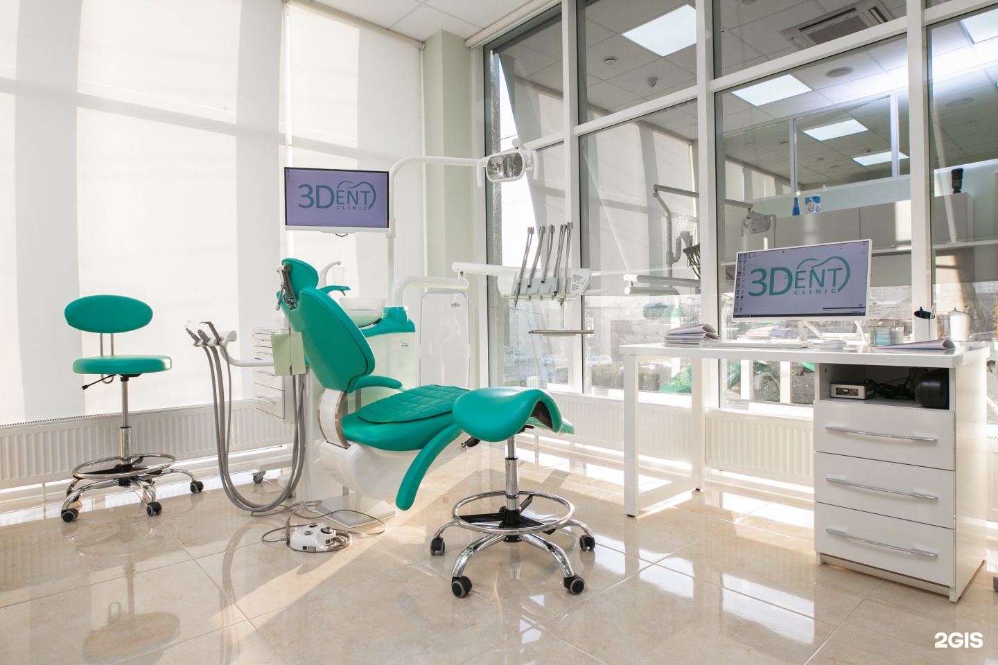 Dental clinic. Dental Clinic Краснодар. Fly Clinic Краснодар. Art Nik Clinic Краснодар. Саурин 3 Дент.