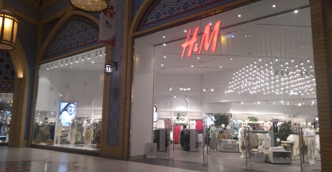 H&m ibn outlet battuta