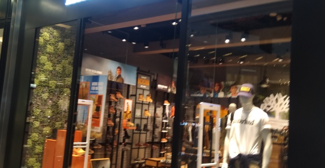 Timberland store marina mall