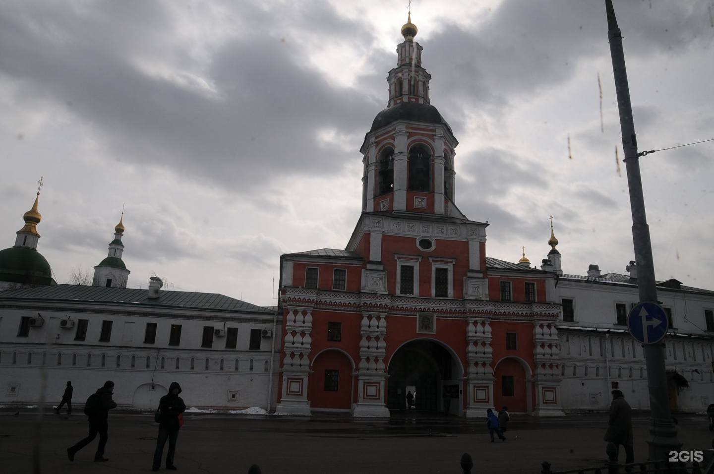 Храм даниловский монастырь. Храм Симеона Столпника в Даниловском. Даниловский монастырь в Москве. Церковь Симеона Столпника Данилов монастырь. Церковь Симеона Столпника Москва Даниловский вал.