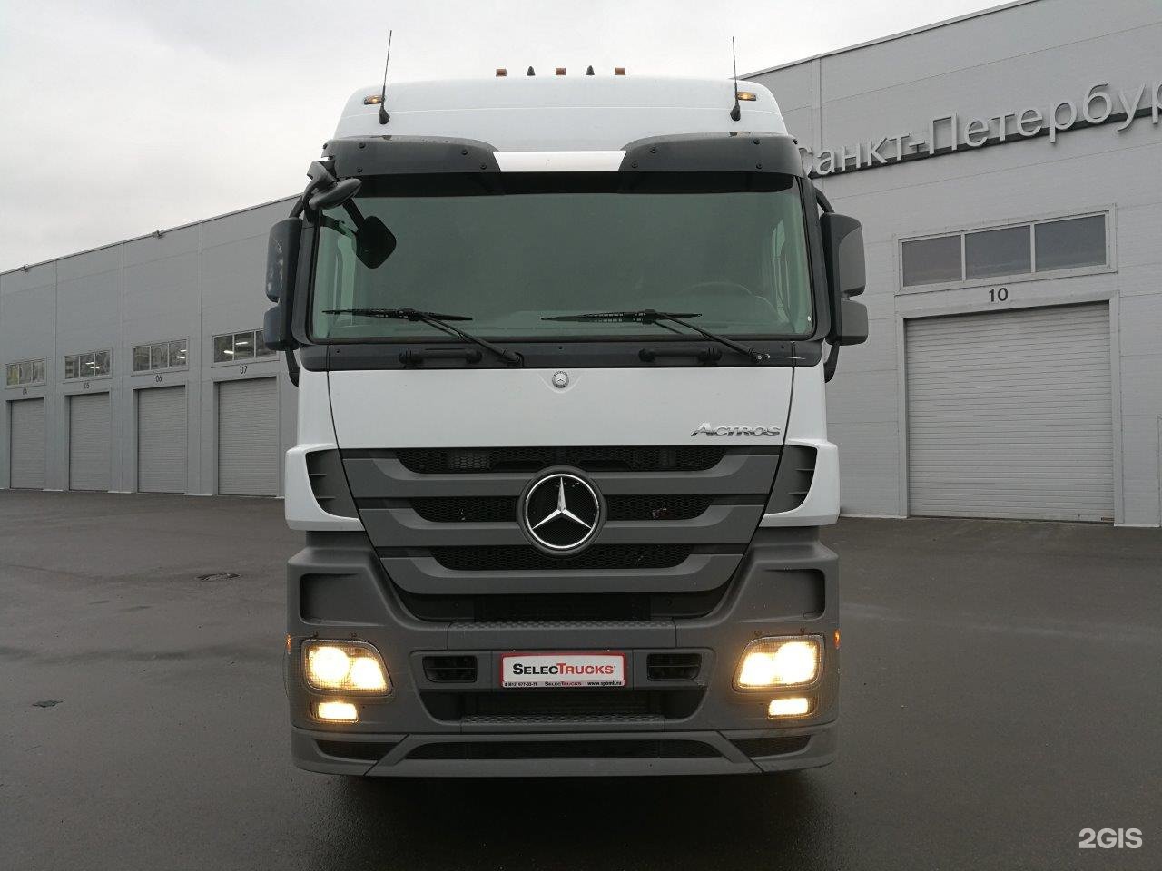 компания mb. тягач для автобусов грузовой. мб тракс спб. сервисная станция. грузовой центр.