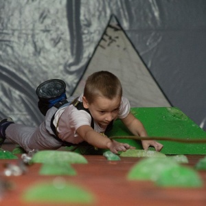 Фото от владельца CLIMB.46, скалодром