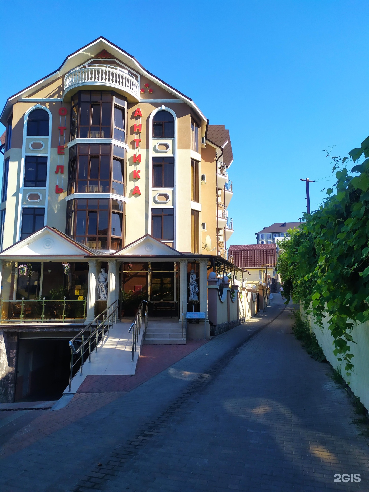 отель виноградов