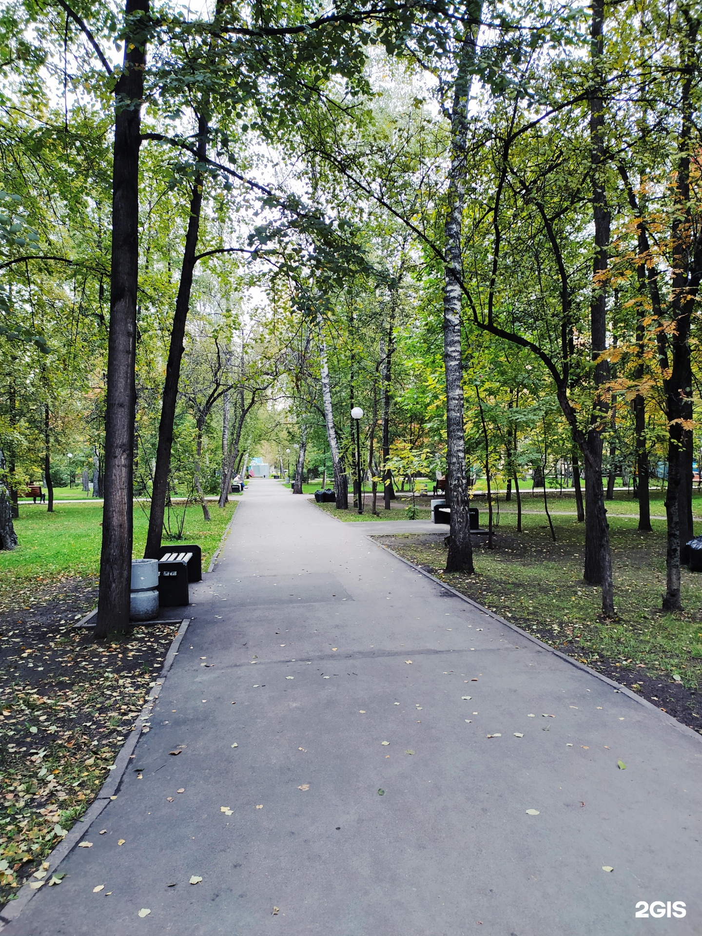 Сад Декабристов Пермь. Парк Декабристов Санкт-Петербург. Сквер девичьего поля.