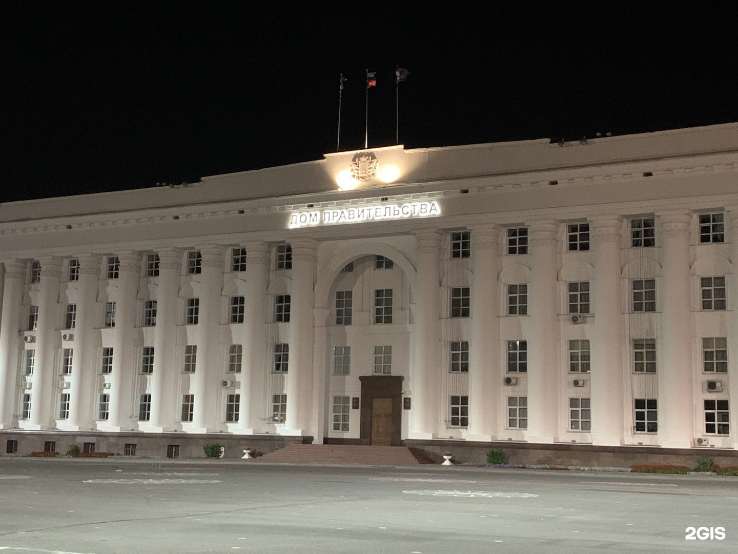 Волгоград 1 ульяновск. Ульяновск Соборная 1. Соборная площадь дом 1 Ульяновск. Соборная площадь Ульяновск. Ленина 1в Ульяновск.