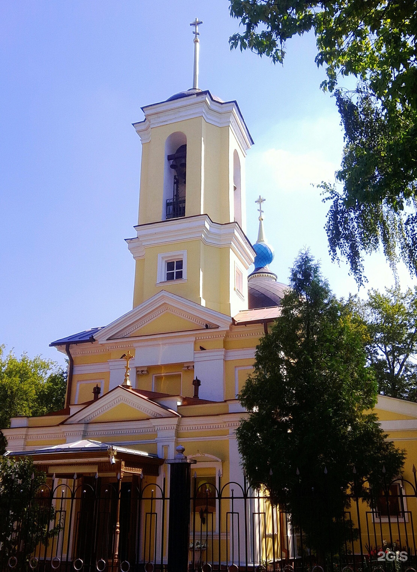 Храм косьмы и дамиана в химках