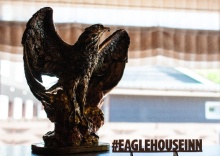 Владивосток: Отель Eagle House Inn