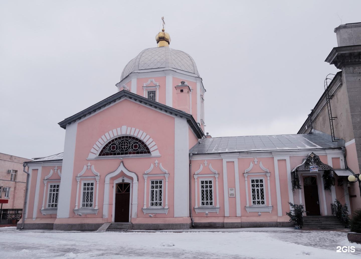 Церковь на ленина. Воскресенско-Ильинская Церковь Курск. Храм Ленина. Свято Ильинский храм Макеевка. Храм Ленина 4а.