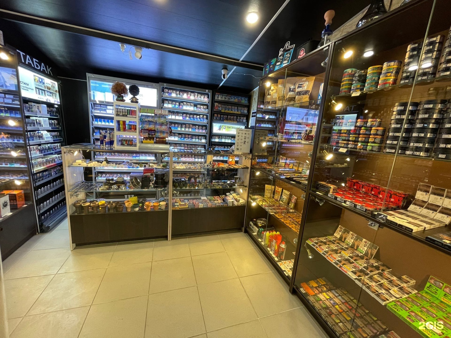 Табачный магазин сочи. Табаков сочи. Сэр табак сочи. Ассортимент сэр табак в сочи. Донская улица 3.