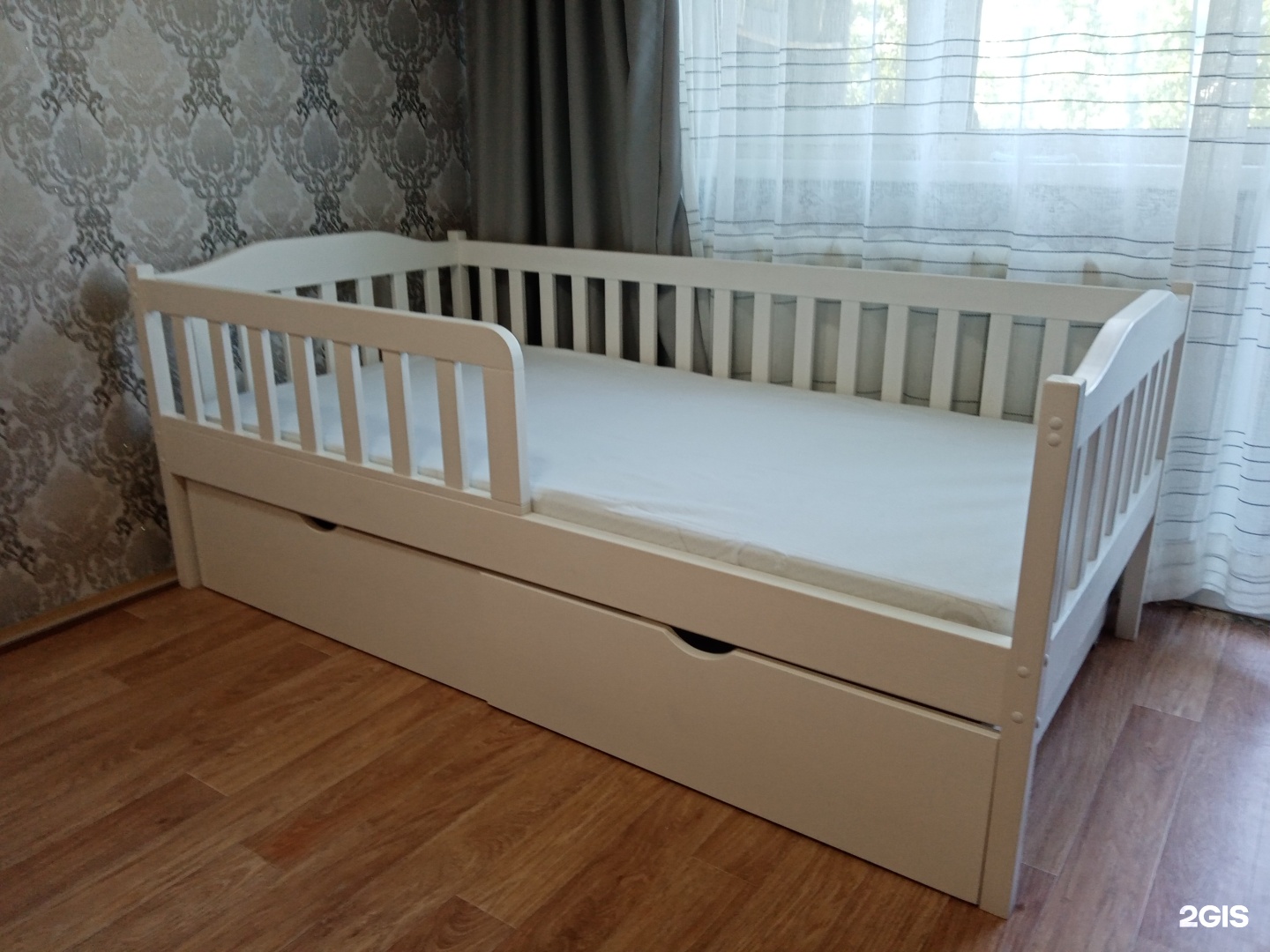 Авито барнаул кровать детская из бука. Кровать утро из массива бука. Односпальная кровать из массива бука. Детская кровать из бука. Детская софа 160х80