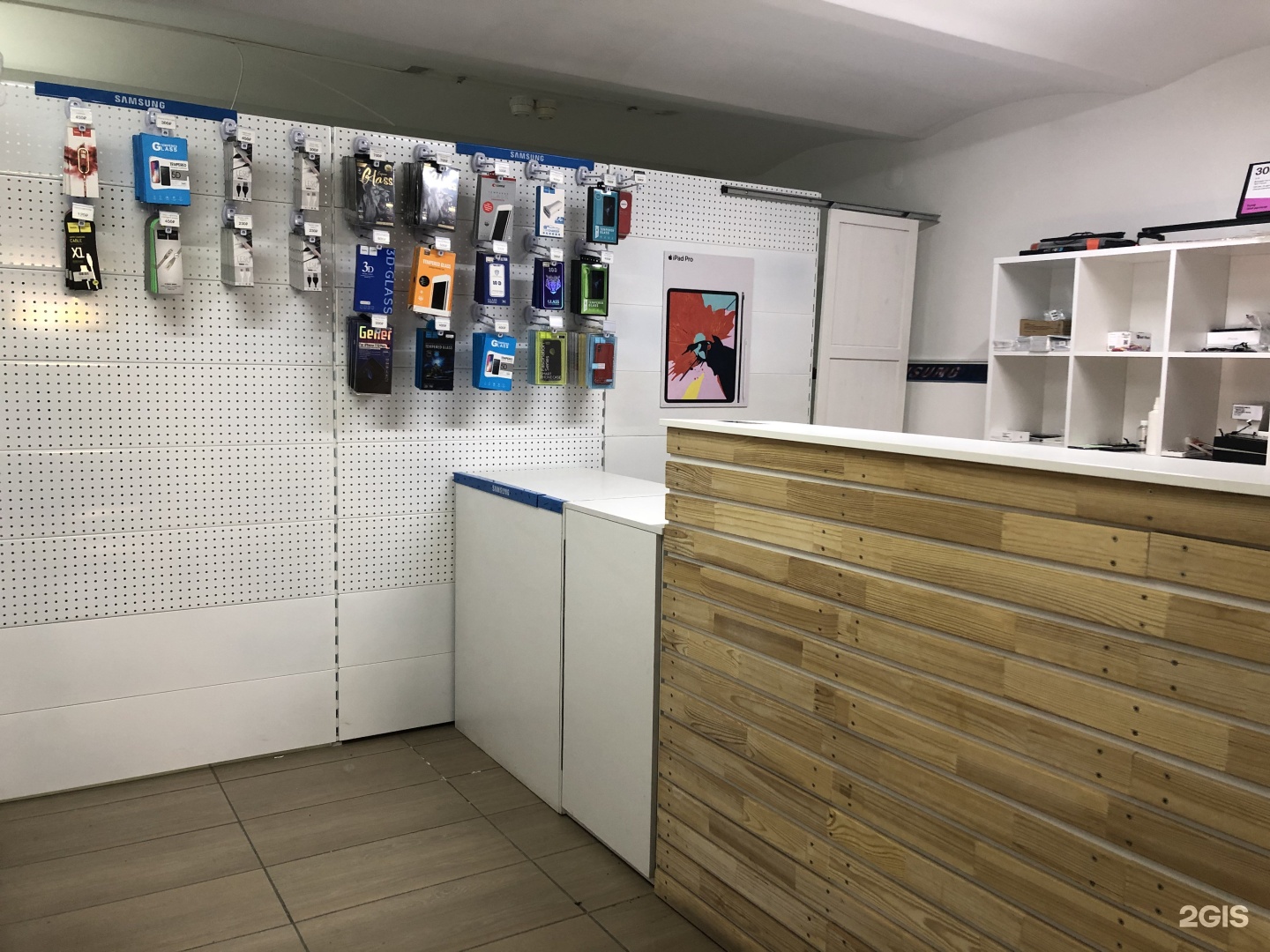 ремонт компьютеров ноутбуков телефонов. ремонт телефонов в омске недорого. починка телефонов. ремонт телефонов в омске недорого. ремонт телефонов и ноутбуков.