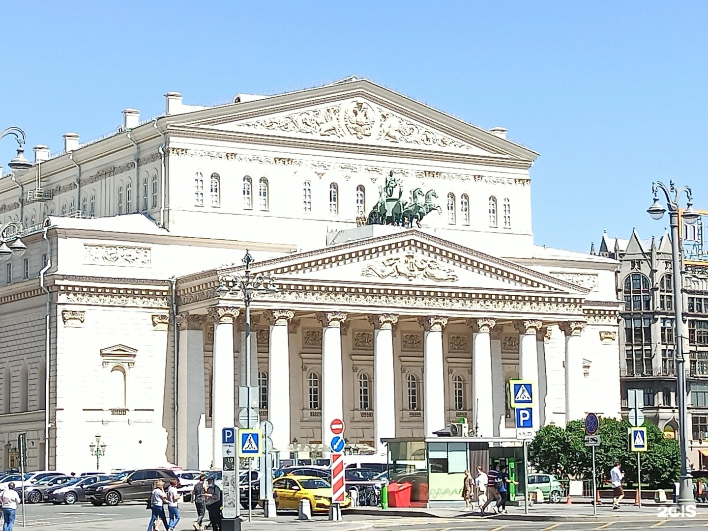 Современные театры москвы