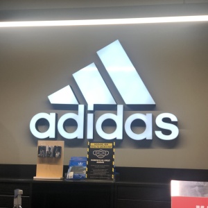 Фото от владельца Adidas, магазин спортивных товаров