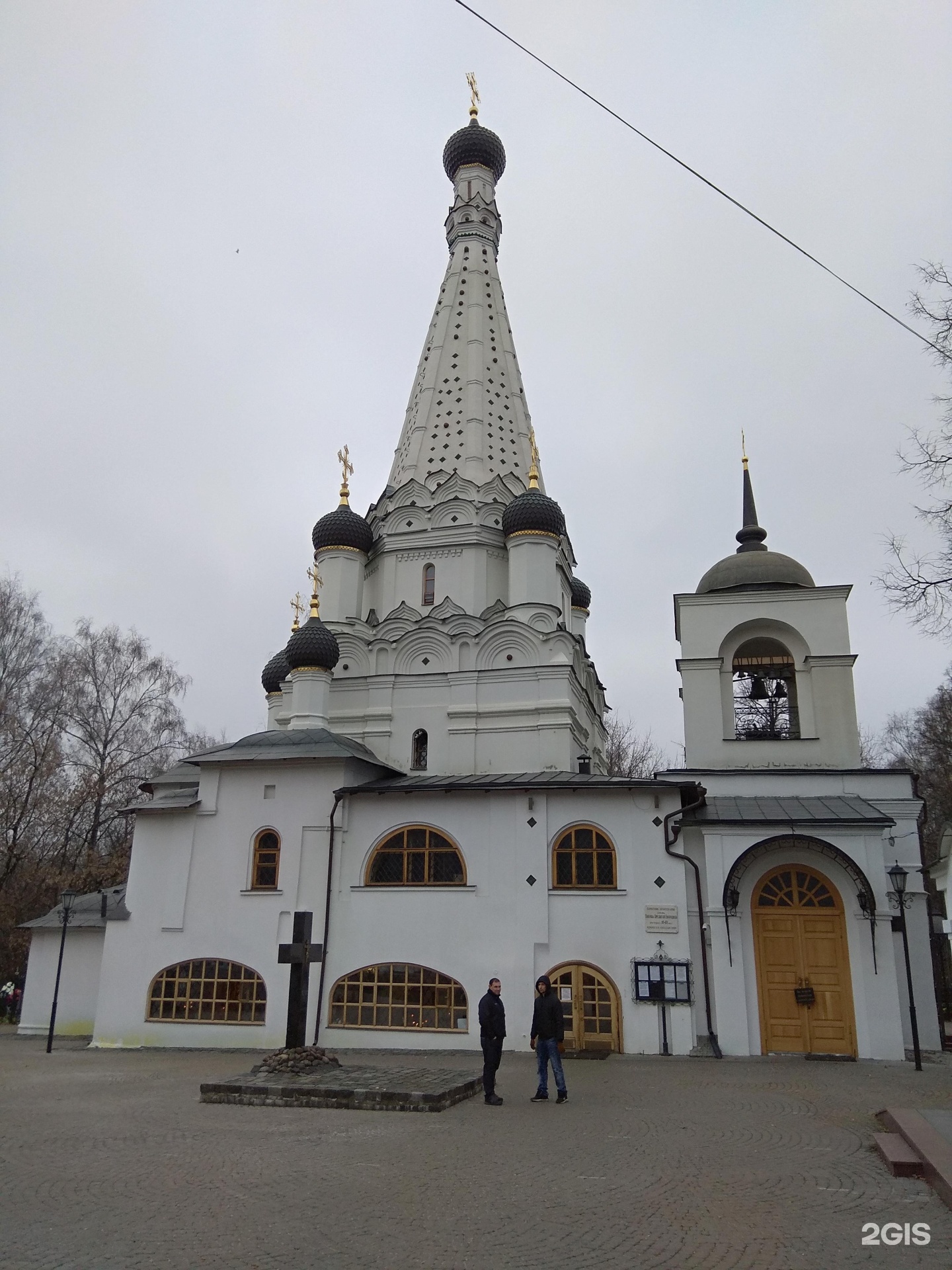 Храм на заповедной улице