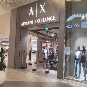 Фото от владельца Armani Exchange, бутик