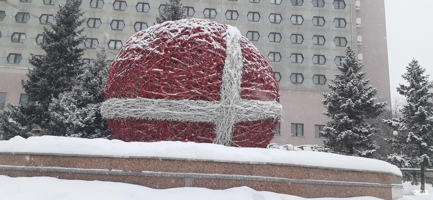 Гостиница новосибирск петухово. Ленина 21 Новосибирск. Ленина 21/2 Новосибирск. Торты Азимут отель Сибирь Новосибирск.