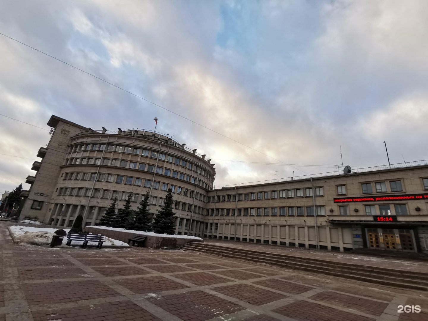 Спб московский 129. Московский проспект 129 Санкт-Петербург. Московский райсовет СПБ.