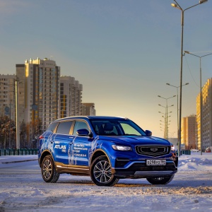 Фото от владельца Geely, автосалон