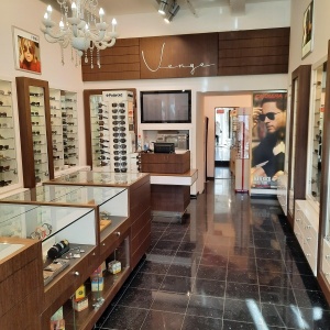 Фото от владельца Venge, бутик солнцезащитных очков, часов и аксессуаров