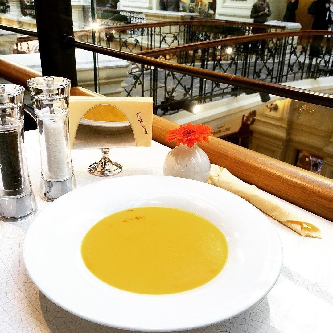 Кофемания мытная 74. Кофемания тц хорошо. Кофемания полежаевская. Кофемания без тарелок украинский бульвар парковка. Кофемания тц хорошо.