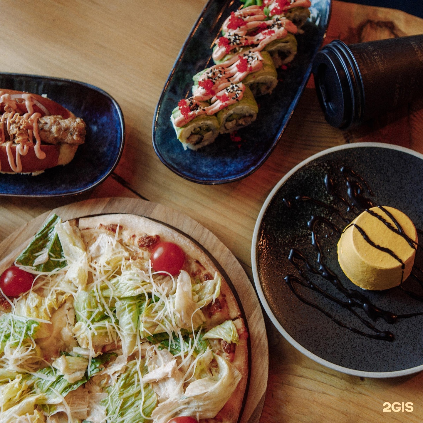 Food place. Food place. Фуд плейс переделкино ближнее. Ресторан для контейнеров дача. Логотип доставки еды.