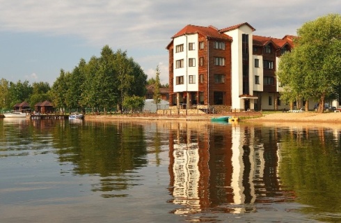 д. Тешилово: Отель Zavidovo resort