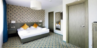 Тешилово: Отель Zavidovo resort