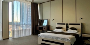 Сочи: Отель Сочи-Бриз