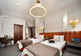 Отель Design Hotel Senator в Москве