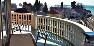 Адлер: Гостевой дом Десятка