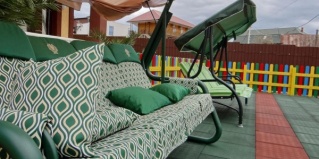 Лоо: Гостевой дом Элион