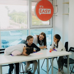 Фото от владельца Easy School, сеть образовательных центров