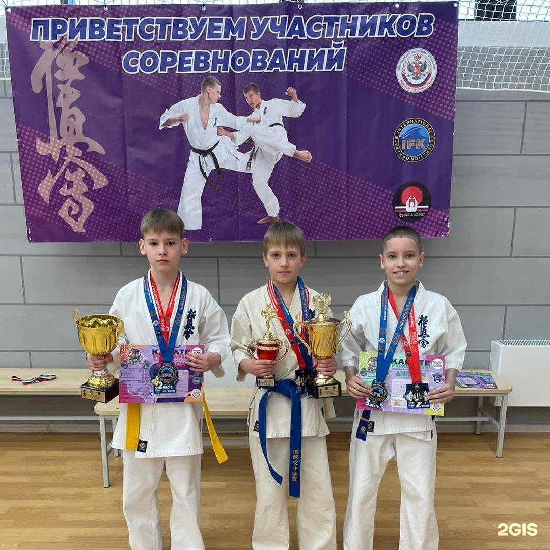 Лига чемпионов кольцово. Микрорайон солнечный, екатеринбург, улица чемпионов. Чемпионов 11 екатеринбург. Чемпионов 11 екатеринбург. Лучистая 8 екатеринбург.