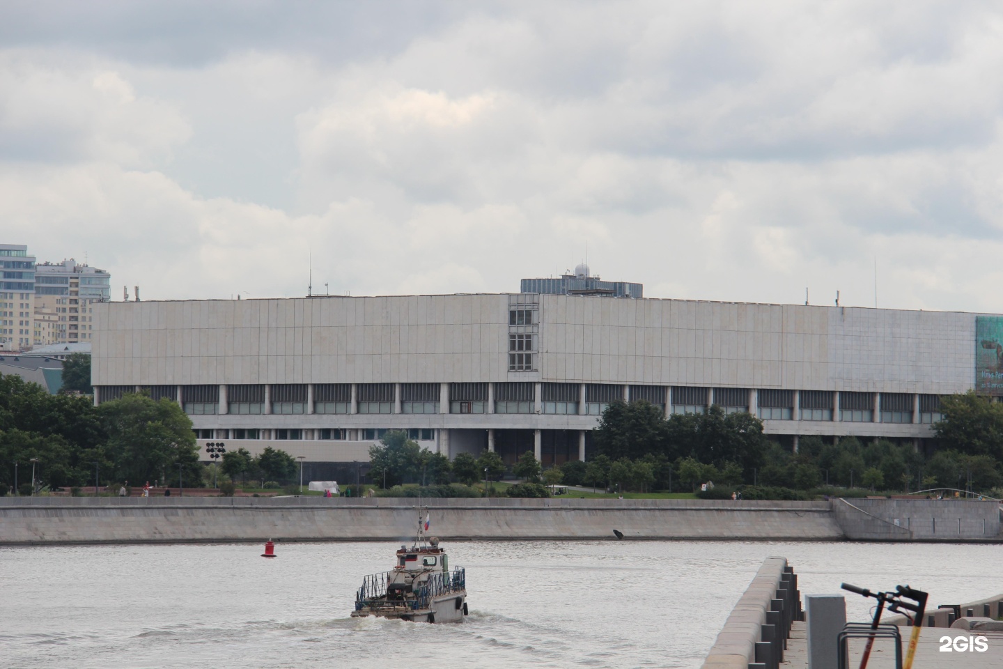 Картины, Москва, улица Крымский вал. Ротонда, Москва, улица Крымский вал, 9соор79.