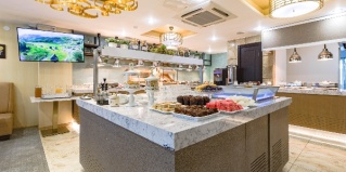 Астана: Отель Best Western Plus Astana
