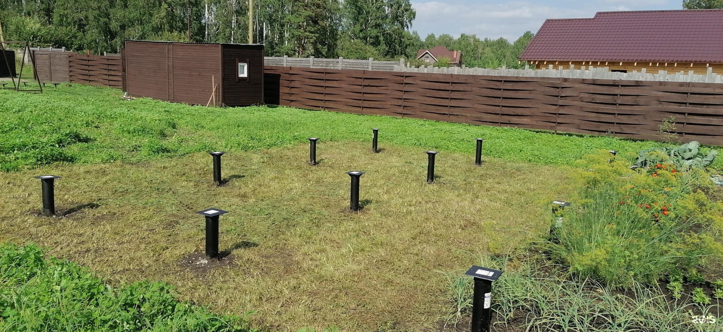 Сваи красноярск. Винтовые сваи для фундамента минусы. Свайный фундамент 10х10. Сваи красноярск. Винтовые сваи в новосибирске.