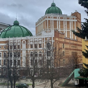 Фото от владельца Марийский государственный театр оперы и балета им. Э. Сапаева