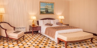 Алматы: Отель Royal Tulip Almaty
