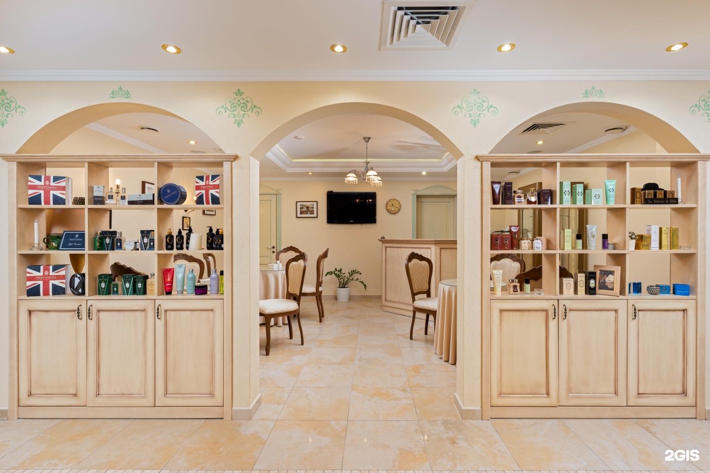 Спа центр villa castalia. Вилла касталия спа краснодар. Villa castalia wellness & spa, краснодар. Вилла касталия. Краснодар отель с бассейном и спа.