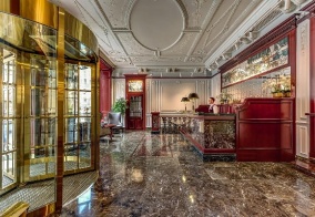 Отель Akyan St.Petersburg в Санкт-Петербурге