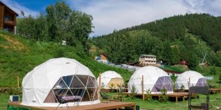 Манский: Отель Манская Петля