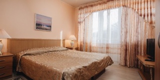 Кроянское: Отель Альта Виста