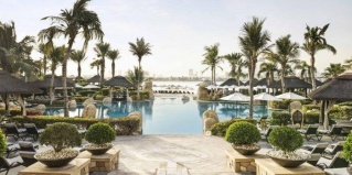 Dubai: Курортный отель Sofitel Dubai The Palm