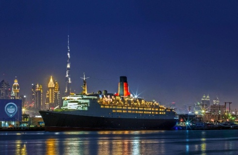 Dubai: Отель Queen Elizabeth 2