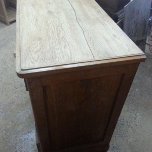 Фото от владельца Добрый Жук, мастерская по реставрации и изготовлению деревянной мебели