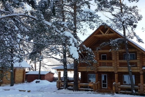 Камлак: Гостевой дом Островок