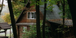 Захаровский район: Турбаза Ливадия