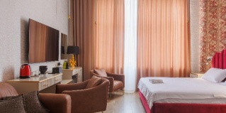 Махачкала: Отель Тав