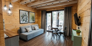 Манжерок: Отель Любава