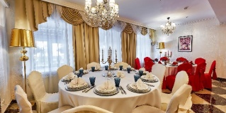 Москва: Отель Mandarin Hotels Group